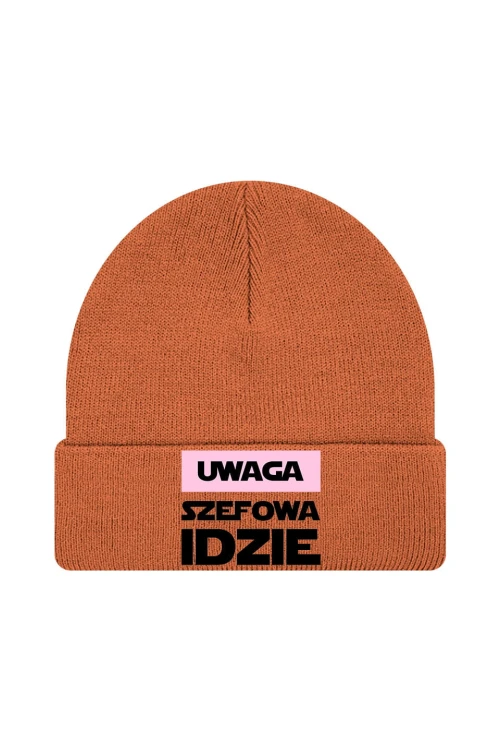 Czapka zimowa Uwaga Szefowa Idzie - pomarańczowa