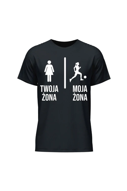 Koszulka męska Twoja żona vs Moja żona piłka nożna - czarna